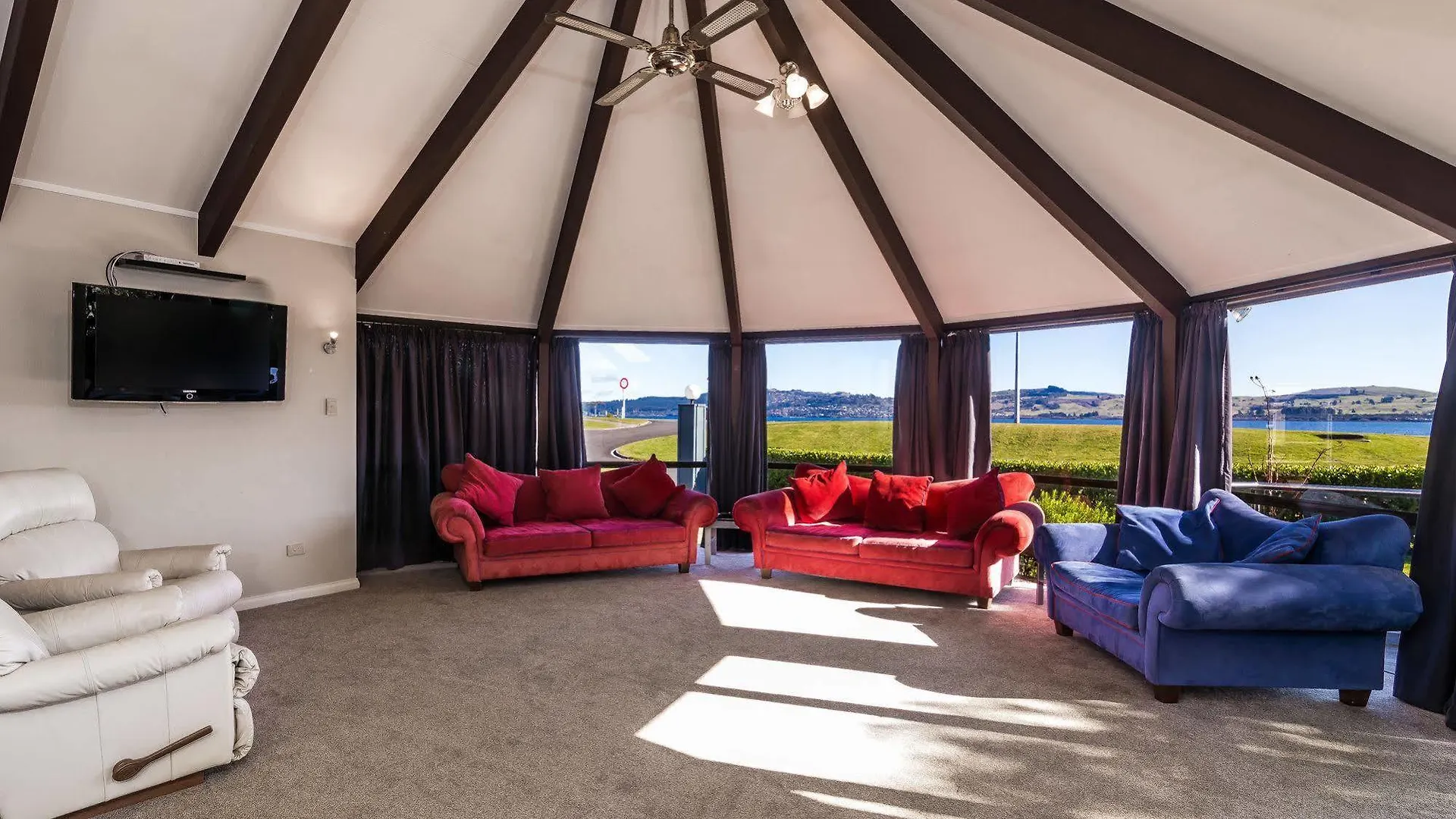 Accent On Taupo Motor Lodge 4*,